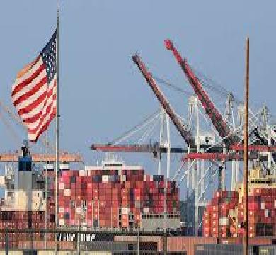 اليوم بداية تنفيذ الرسوم الجمركية الإضافية علي الواردات الأمريكية ... وبوادر ازمة كبيرة للاقتصادي العالمي 